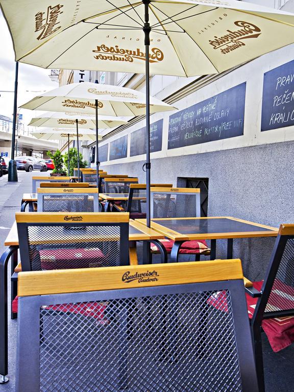 A Plus Hotel & Hostel Praga Exterior foto
