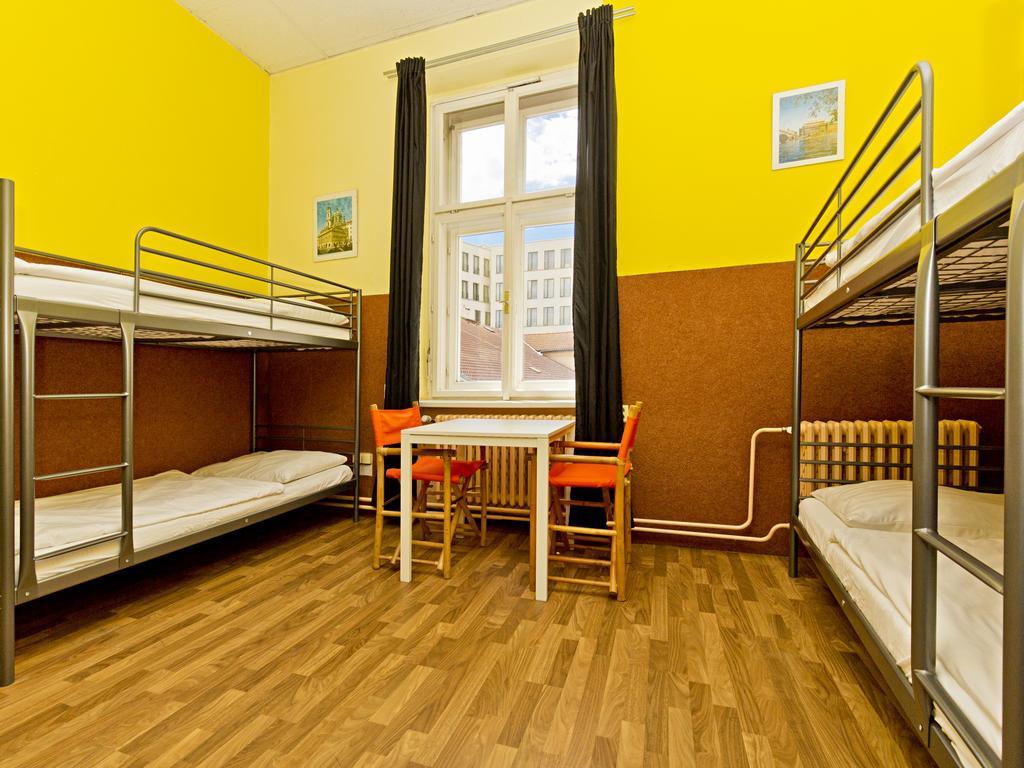 A Plus Hotel & Hostel Praga Exterior foto