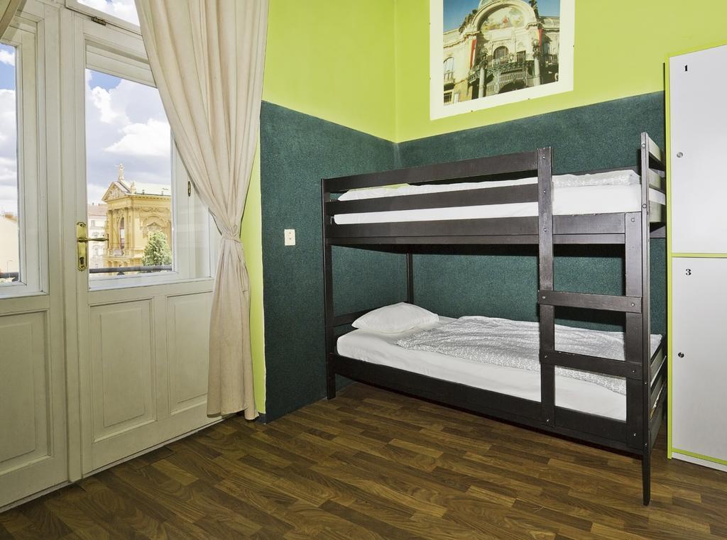 A Plus Hotel & Hostel Praga Exterior foto