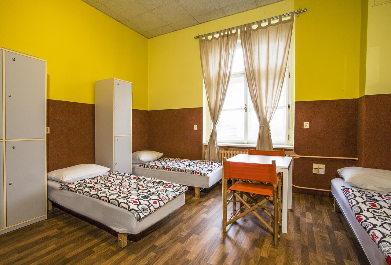 A Plus Hotel & Hostel Praga Exterior foto